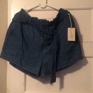 Universal Thread brand from Target. Size: XL 🙂